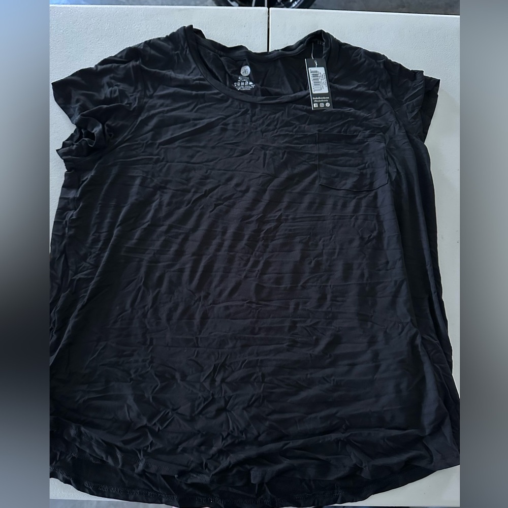 Kindred bravely sz xxl black top NWT nursing top